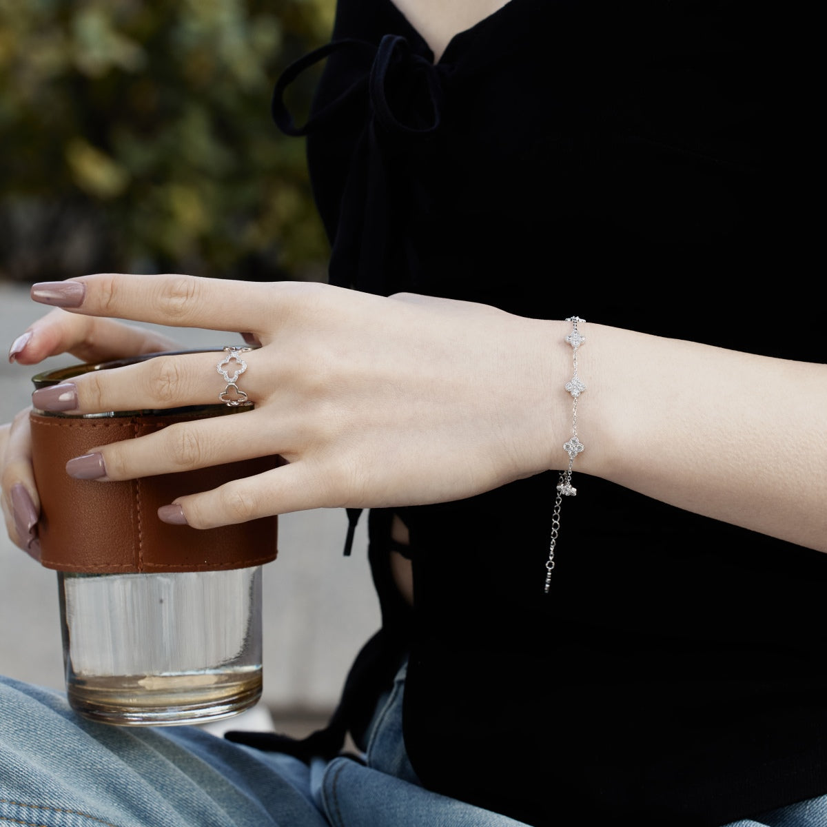 [Kincade Jewelrys]Four-Leaf Clover Hollow Butterfly Bracelet