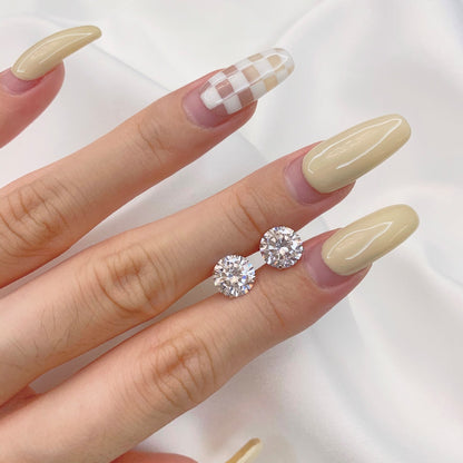 [Kincade]Stylish Shiny Round Center Stone Stud Earrings