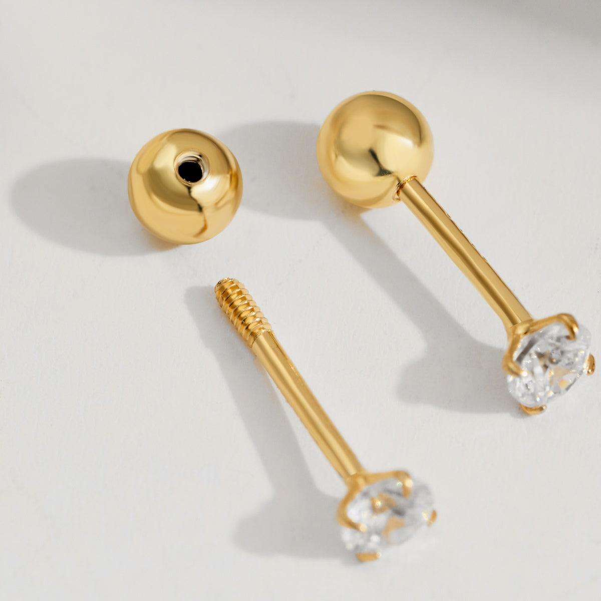 [Kincade]Pendientes únicos de hueso en forma de U para la oreja
