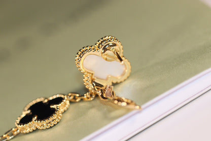 [Kincade Jewelrys]CLOVER EARRINGS GOLD ONYX MOP 3 MOTIF