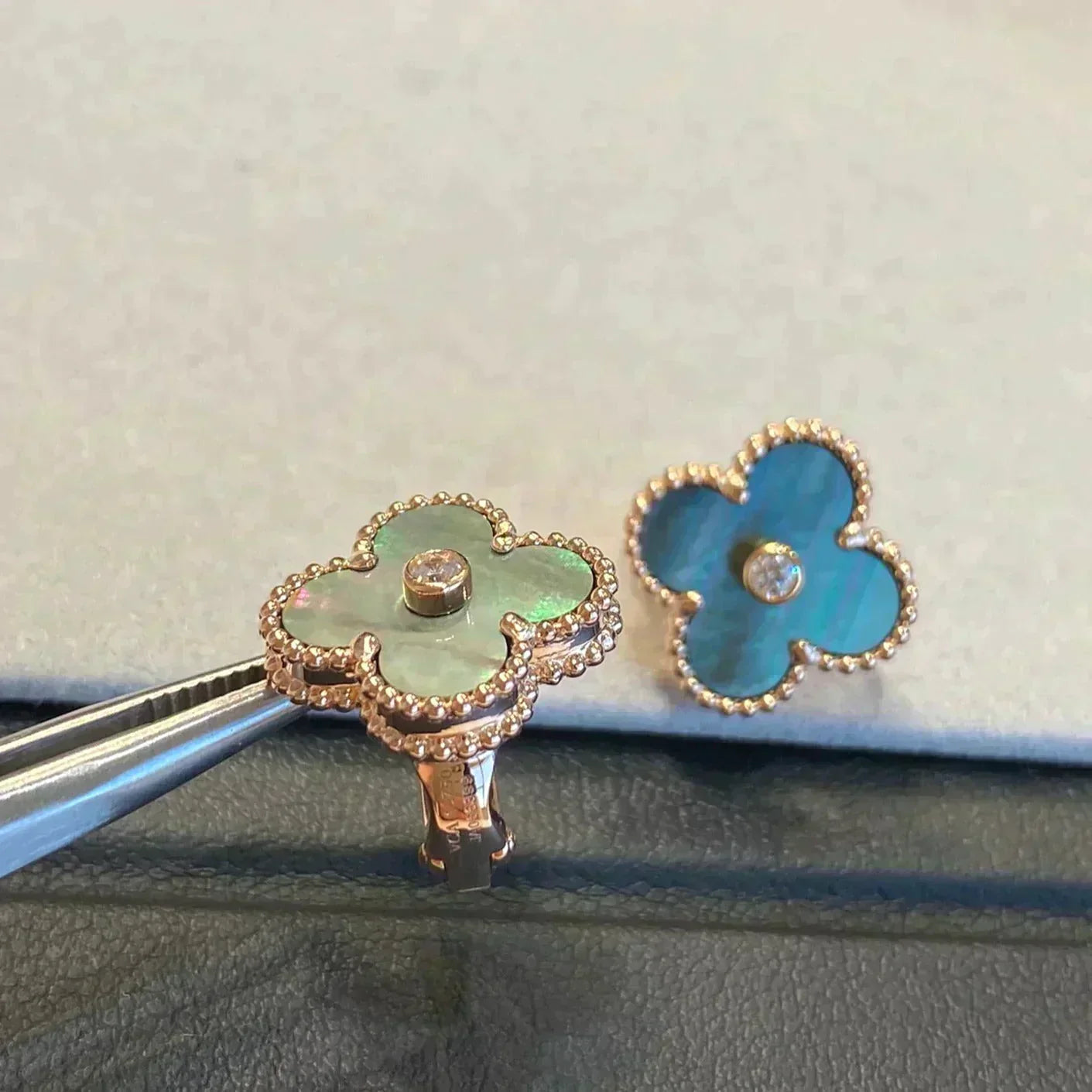 [Kincade Jewelrys]CLOVER MEDIUM 1 MOTIFS GRAY MOP  DIAMOND EARRINGS