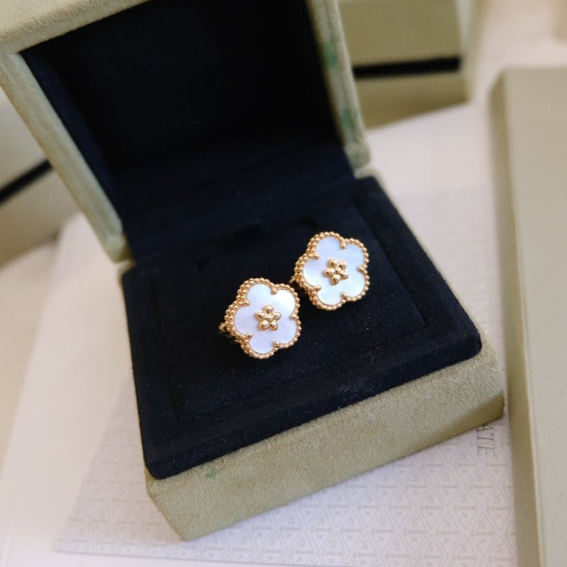 [Kincade Jewelrys]LUCKY PINK GOLD WHITE MOP EARRINGS