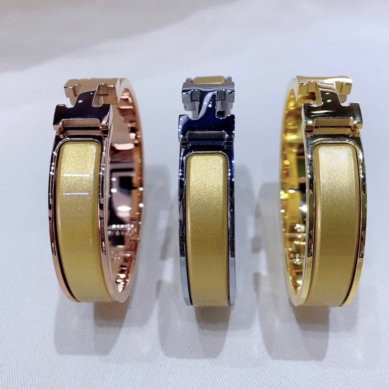 [Kincade Jewelrys]H CHAMPAGNE BRACELET