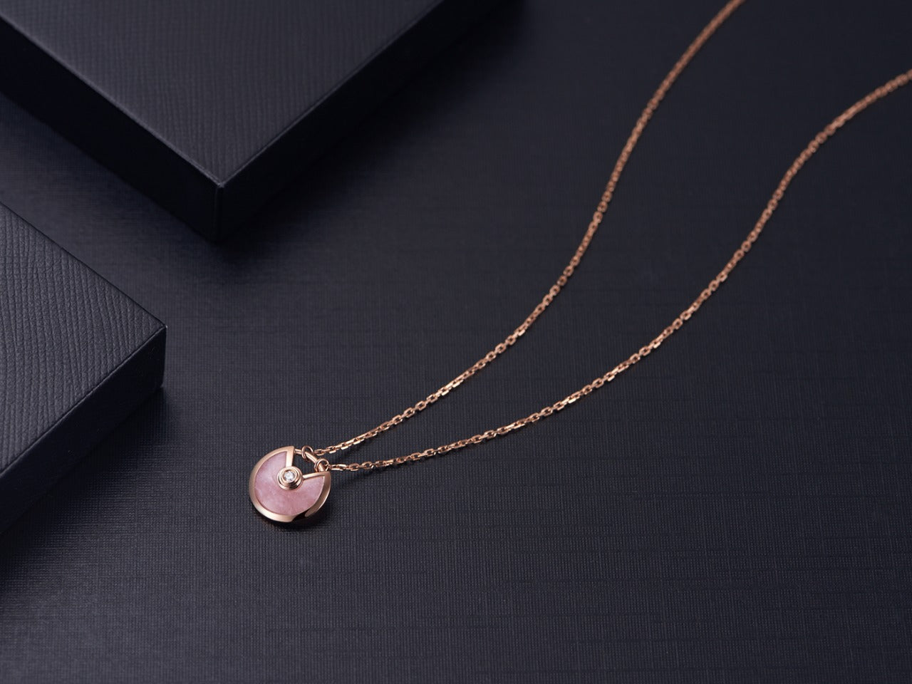 [Kincade Jewelrys]AMULETTE ROSE GOLD PINK MOP NECKLACE