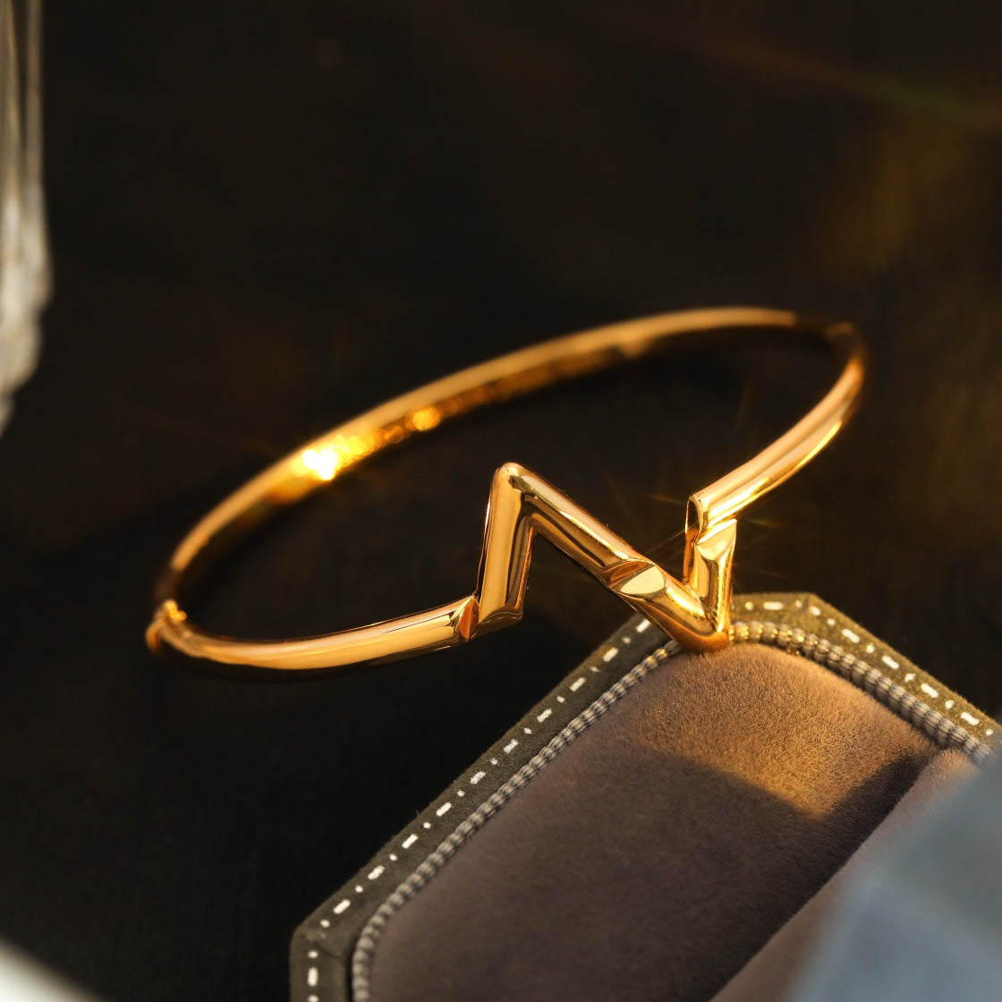 [Kincade Jewelrys]VOLTE UPSITE DOWN BRACELET