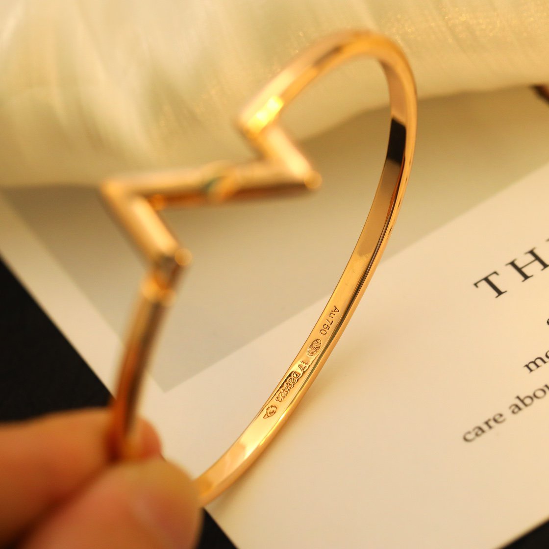 [Kincade Jewelrys]VOLTE UPSITE DOWN BRACELET