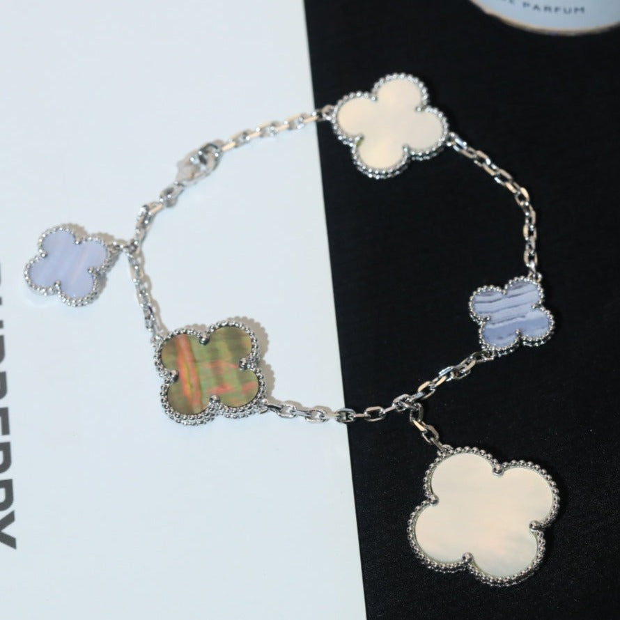 [Kincade Jewelrys]CLOVER BRACELET 5 MOTIFS MOP CHALCEDONY SILVER