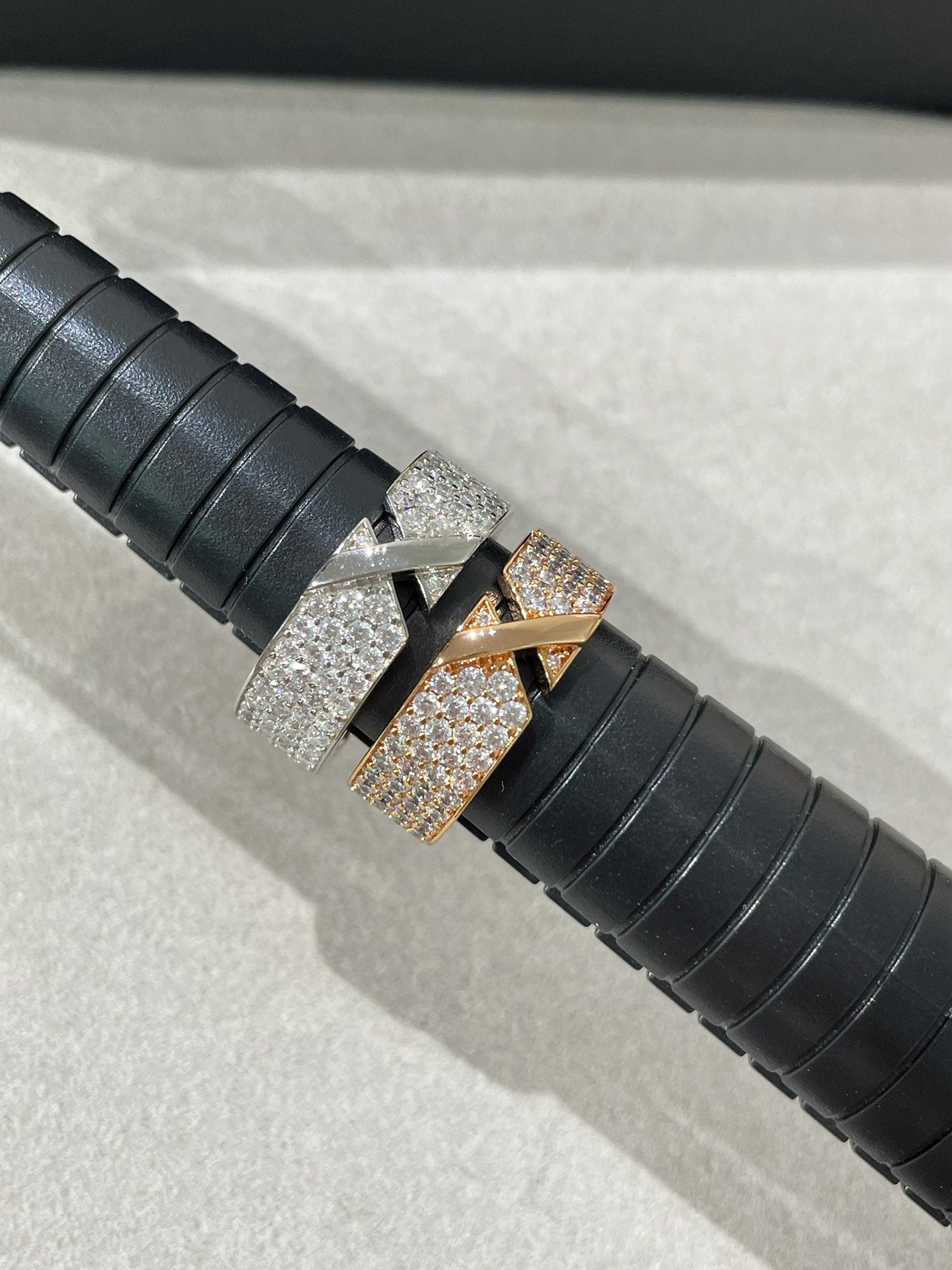 [Kincade Jewelrys]LIENS EVIDENCE  DIAMOND PAVED RING