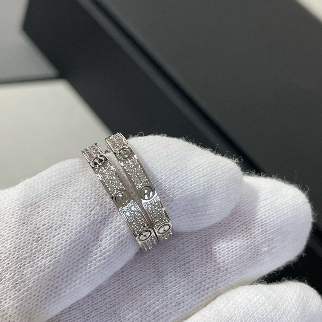 [Kincade Jewelrys]LOVE DIAMOND SILVER HOOP EARRINGS