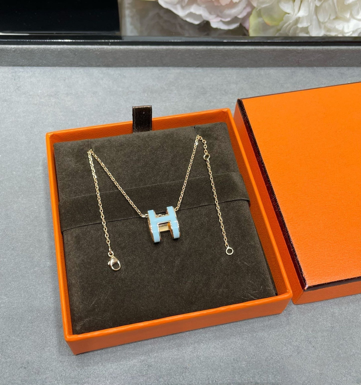 [Kincade Jewelrys]POP H SKY BLUE NECKLACE
