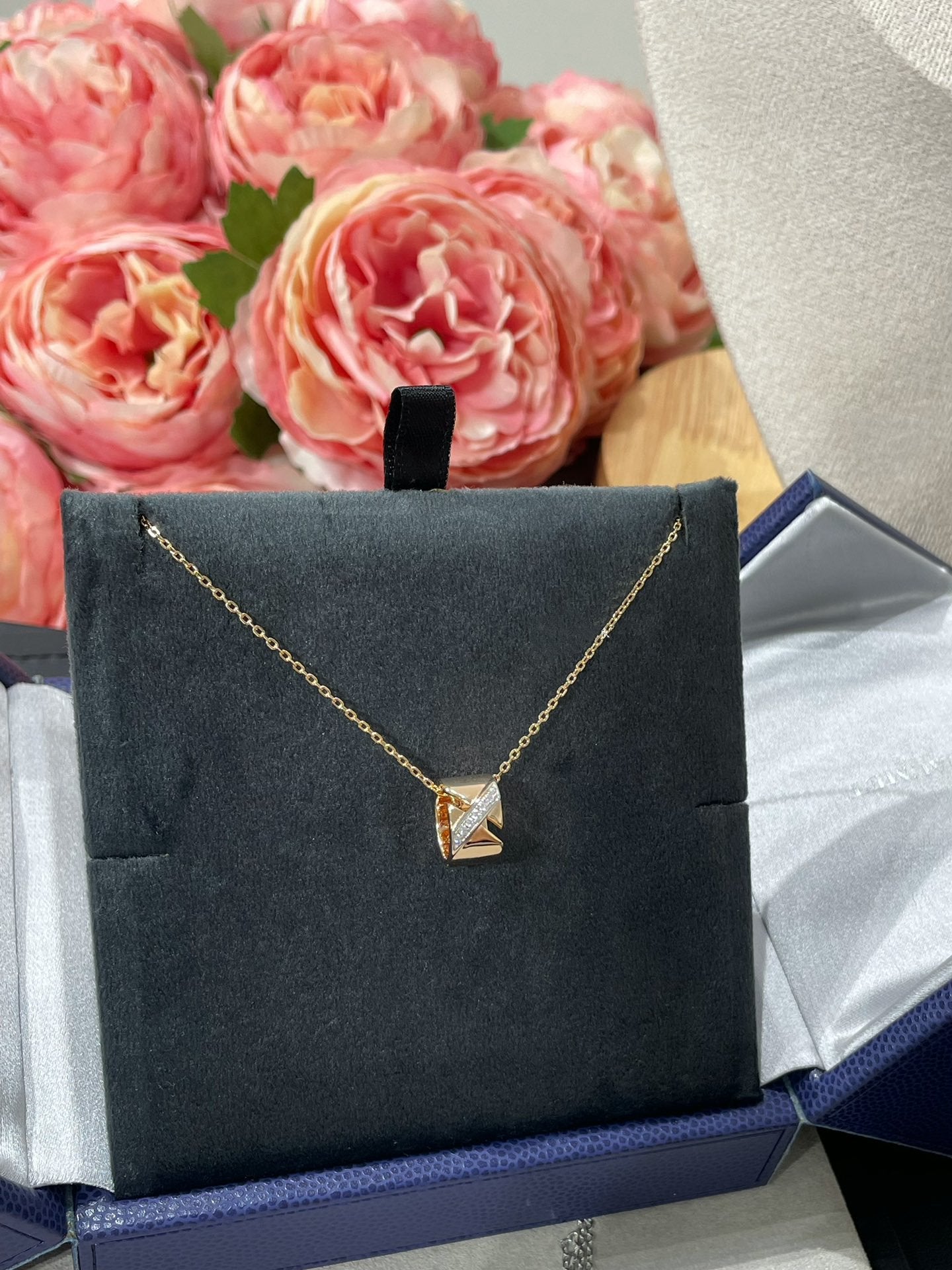 [Kincade Jewelrys]LIENS EVIDENCE DIAMOND NECKLACE