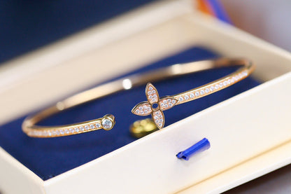 [Kincade Jewelrys]IDYLLE PINK GOLD OPEN BRACELET DIAMOND PAVED