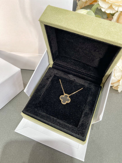 [Kincade Jewelrys]CLOVER ROCK CRYSTAL ROSE GOLD NECKLACE