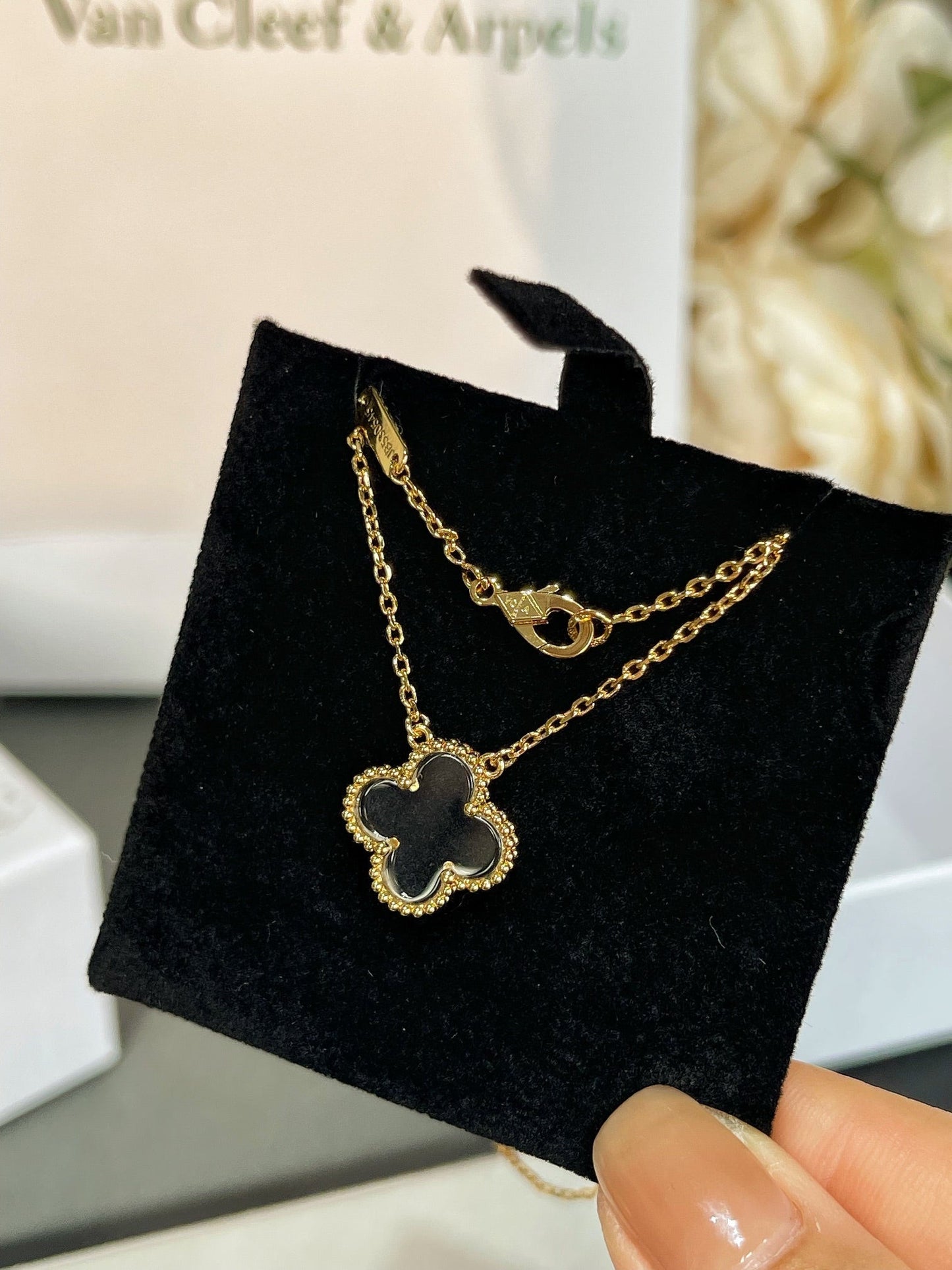 [Kincade Jewelrys]CLOVER ROCK CRYSTAL ROSE GOLD NECKLACE