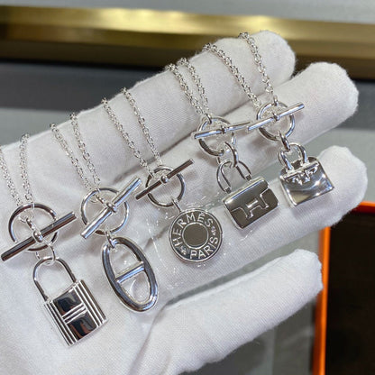 [Kincade Jewelrys]CONSTANCE PEDANT SILVER NECKLACE