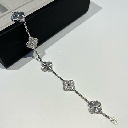 [Kincade Jewelrys]CLOVER 5 MOTIF SILVER DIAMOND BRACELET