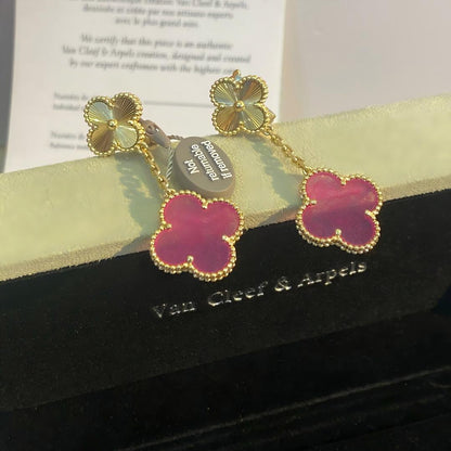 [Kincade] NUEVOS PENDIENTES DE ESMALTE ROSA CON 2 MOTIVOS DE TRÉBOL