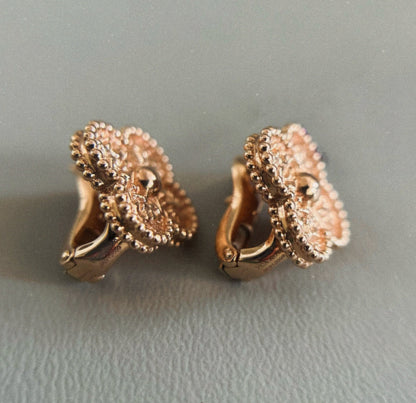 [Kincade]PENDIENTES LAVA CLOVER MEDIANOS 1 MOTIVO