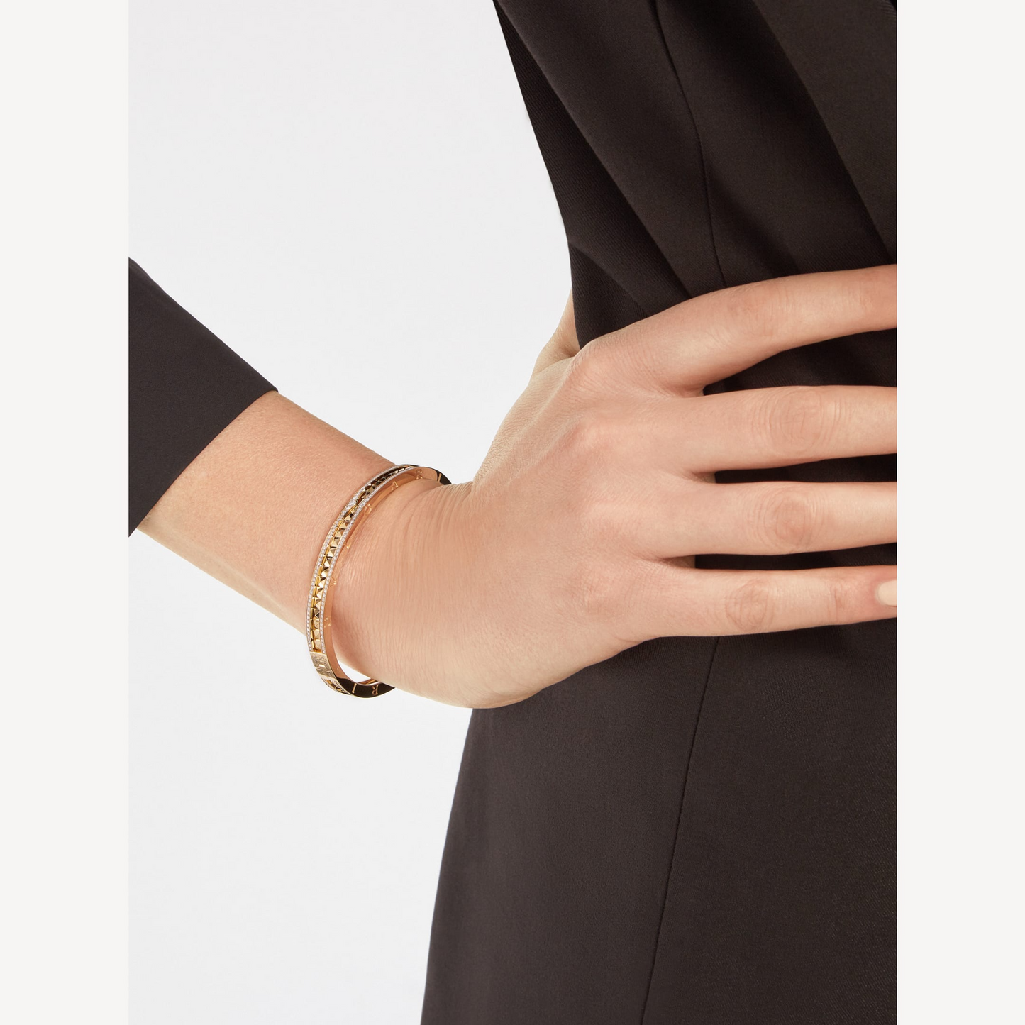 [Kincade Jewelrys]ZERO 1 SPIRAL AND PAVED DIAMOND GOLD BRACELET