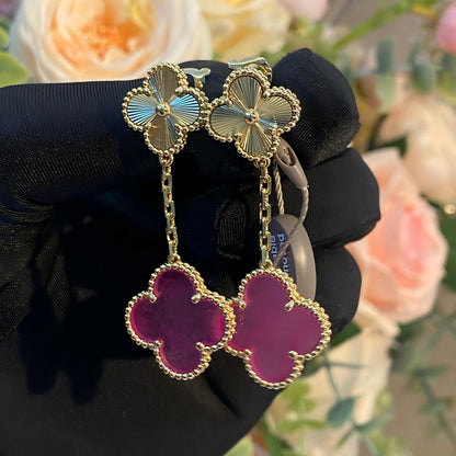[Kincade] NUEVOS PENDIENTES DE ESMALTE ROSA CON 2 MOTIVOS DE TRÉBOL
