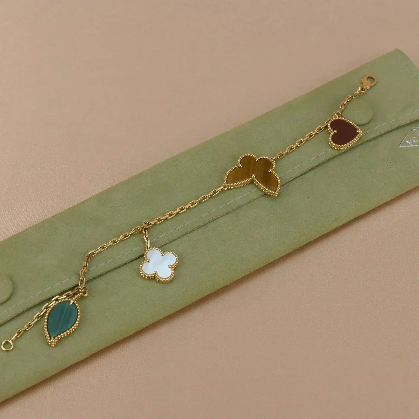 [Kincade Jewelrys]LUCKY SPRING 5 MOTIF GOLD BRACELET