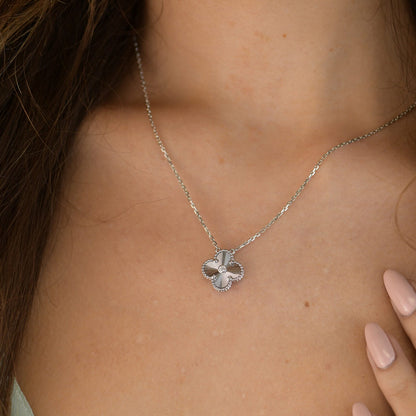 [Kincade Jewelrys]CLOVER  15MM DIAMOND LASER NECKLACE SILVER