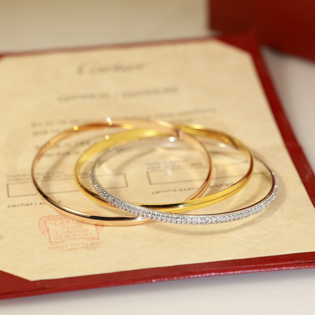 [Kincade] PULSERA TRINITY DE ORO TRICOLOR DE TRES ANILLOS