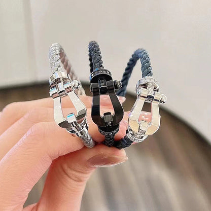 [Kincade Jewelrys]FORCE LARGE HORSESHOE HALF DIAMOND BRACELET SILVER