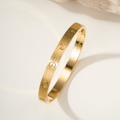 [Kincade]LOVE BRACELET 6.1MM BRUSHED