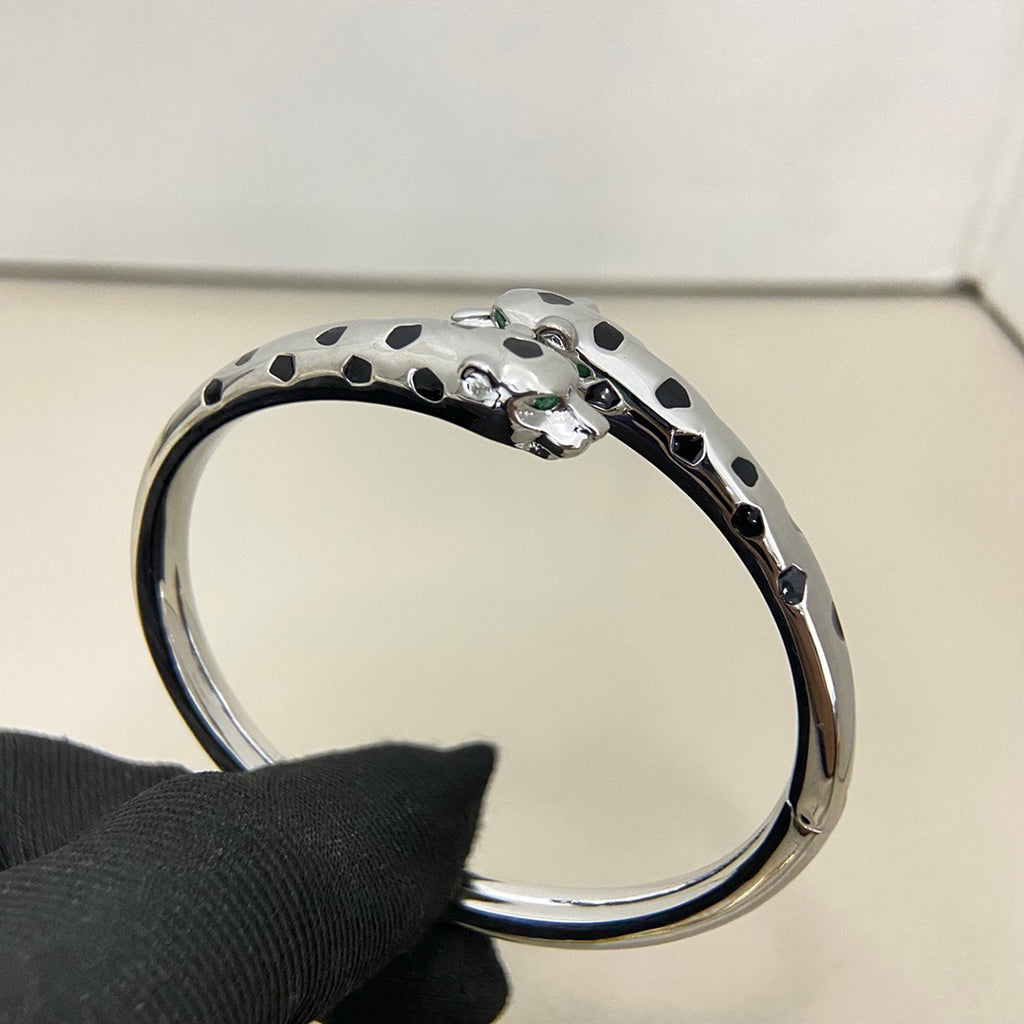 [Kincade]PANTHERE DOUBLE HEADED OPEN BRACELET