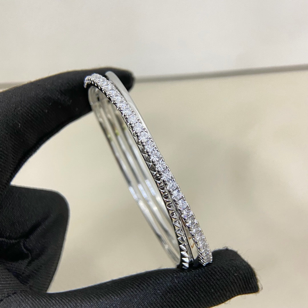 [Kincade]ETINCELLE HALF-PAVED DIAMOND BRACELET