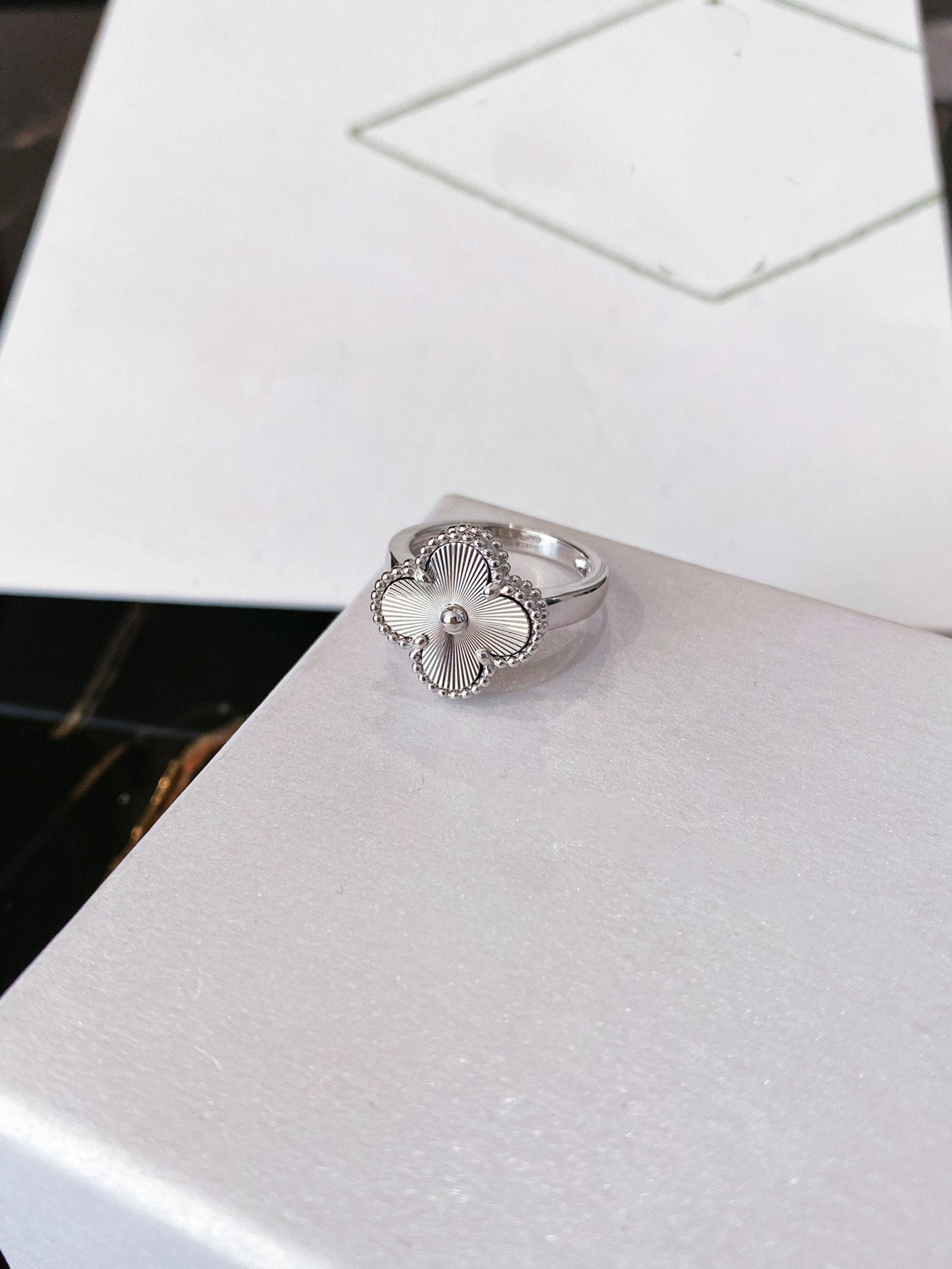 [Kincade Jewelrys]CLOVER SILVER RING