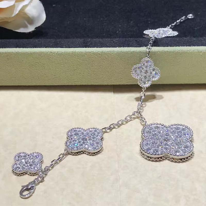 [Kincade Jewelrys]CLOVER 6 MOTIFS SILVER DIAMOND BRACELET