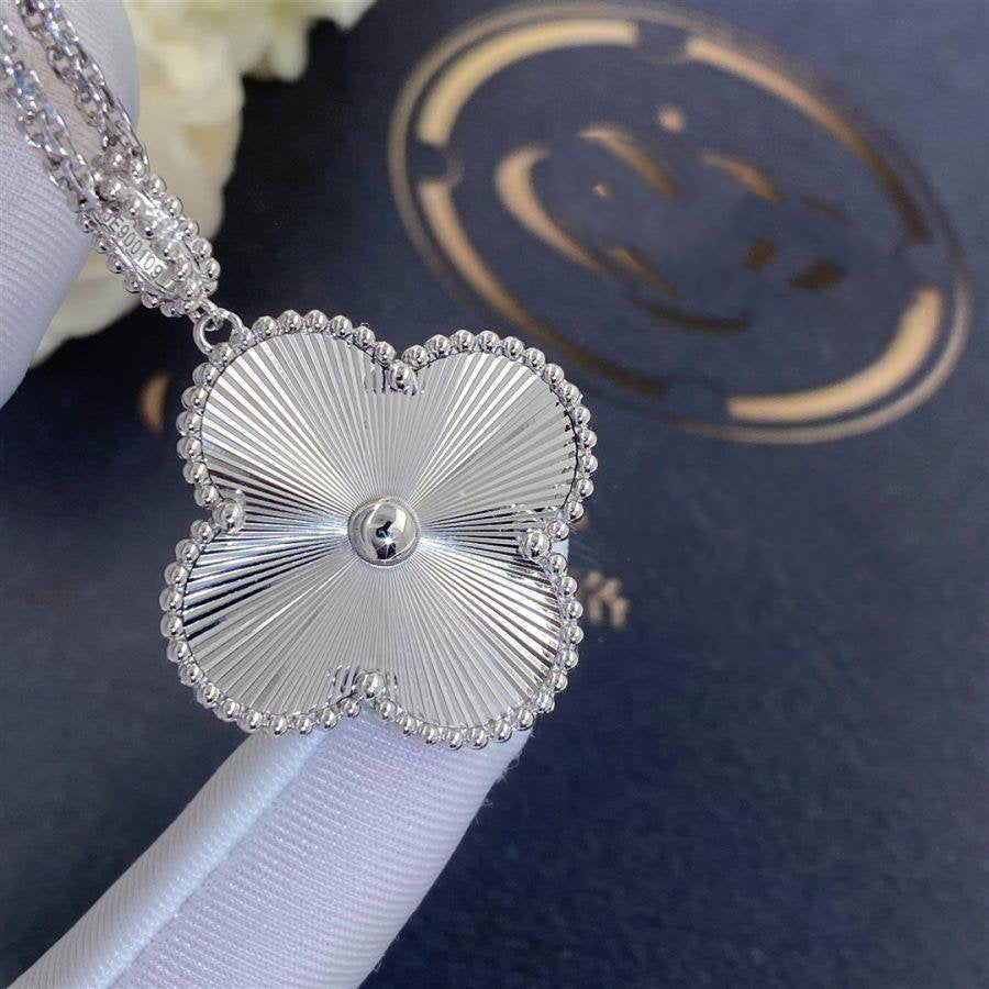 [Kincade Jewelrys]CLOVER 25MM SILVER BIG CLOVER NECKLACE