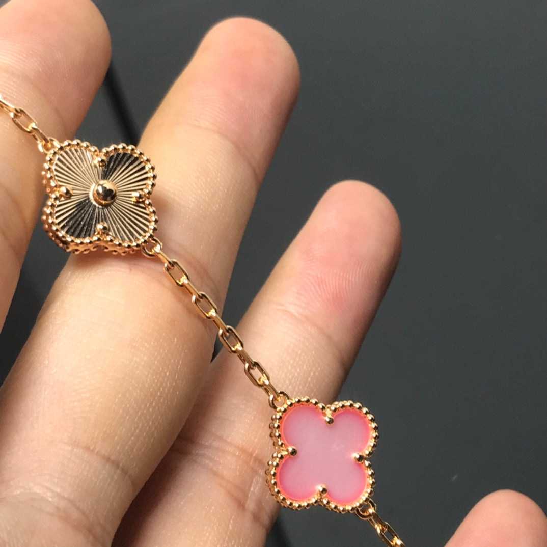 [Kincade Jewelrys]CLOVER BRACELET 5 MOTIF PINK AND PINK GOLD